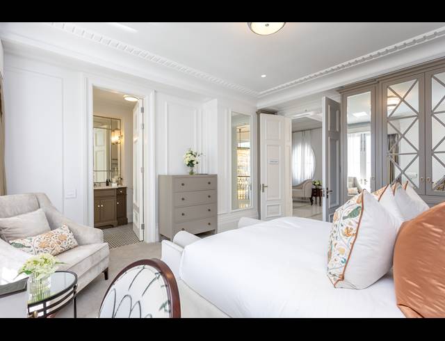 6 BEDROOM FREESTANDING TO LET IN BISHOPSCOURT